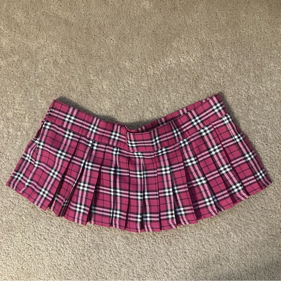 Rene Rofe Micro-Mini Plaid Naughty Schoolgirl Skirt - Tearaway - Picture 1 of 7